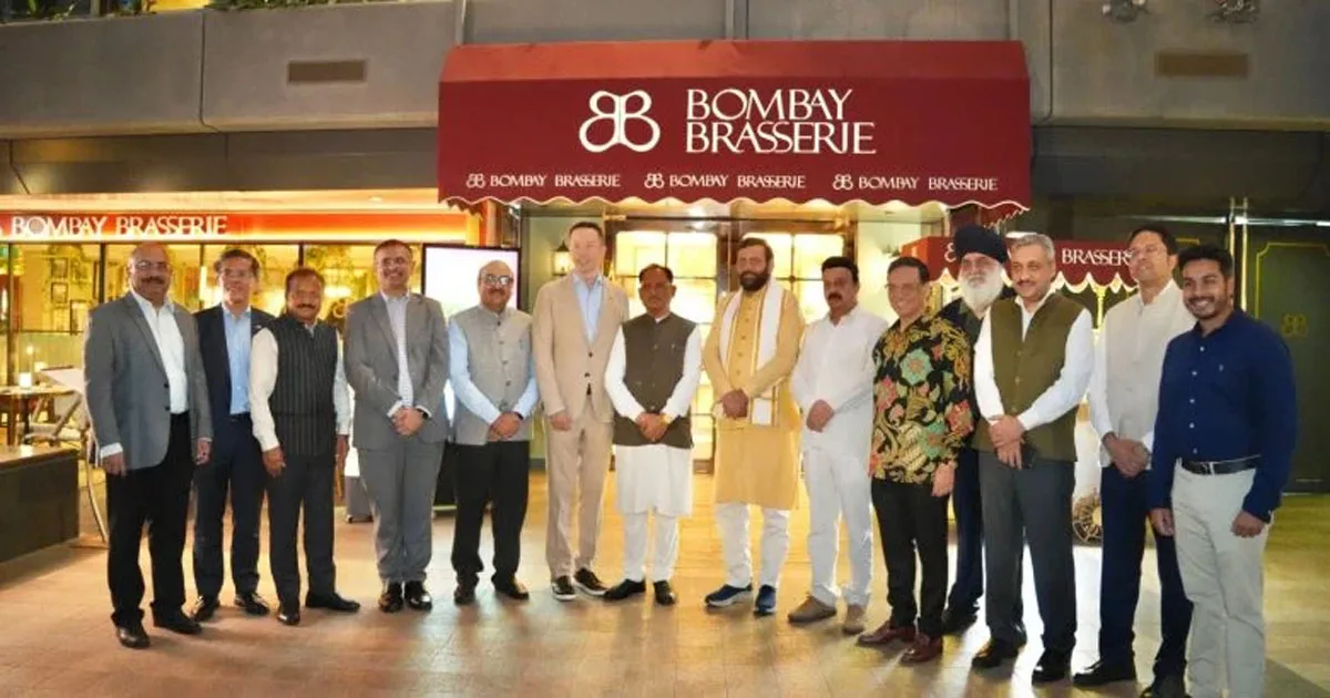 सीएम साय कर रहे SING फोरम 2026 में छत्तीसगढ़ का प्रतिनिधित्व, सिंगापुर बिजनेस फेडरेशन के लीडरशिप डिनर में हुए शामिल