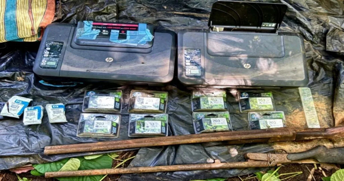 CG- जवानों को मिली बड़ी सफलता, नक्सलियों का छिपाया हथियार और कारतूस बरामद…..