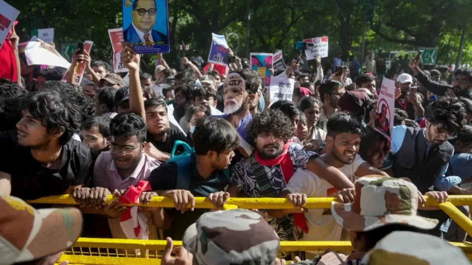 जंतर-मंतर प्रदर्शन में बड़ा बवाल! 3 महिला पत्रकारों के पुलिस पर गंभीर आरोप, क्राइम ब्रांच करेगी जांच ... 