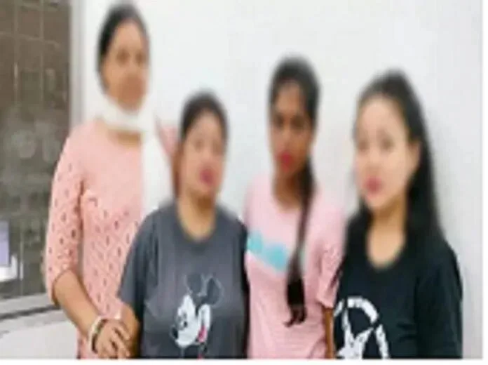 रायपुर के स्पा सेंटर में ड्रग्स का खेल! ग्राहक बनकर पहुंची पुलिस, 3 युवतियां गिरफ्तार ...
