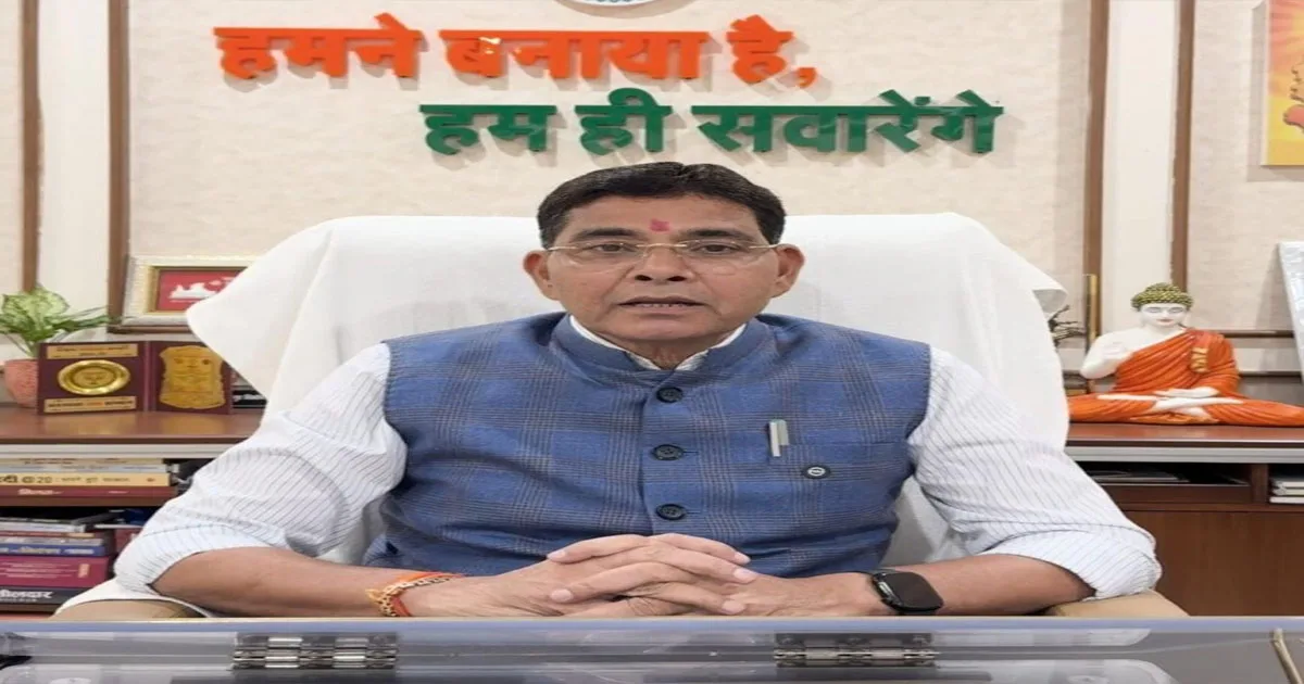 जनसुरक्षा सर्वाेच्च प्राथमिकता, चक्रवाती तूफान से निपटने सभी तैयारियां सुनिश्चित करें -राजस्व मंत्री टंक राम वर्मा