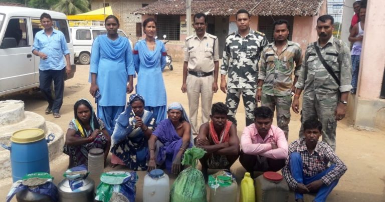 women arrested for illigal liqur