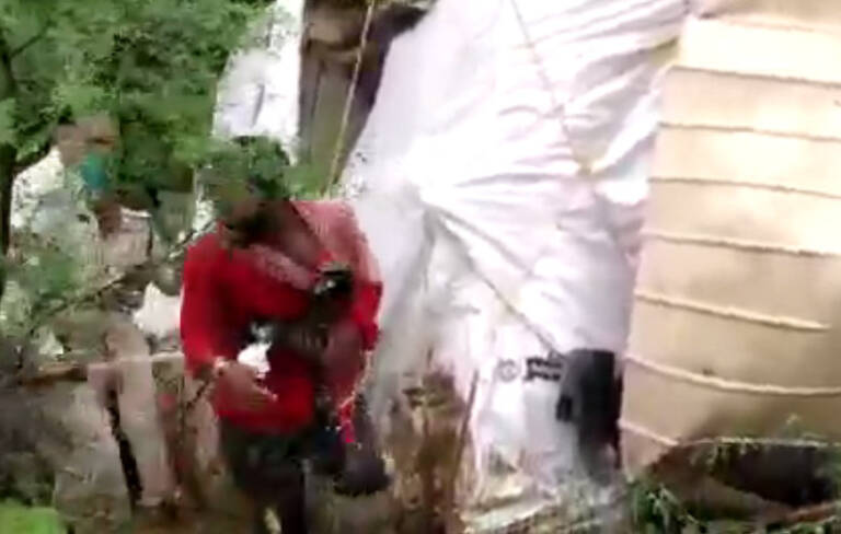 shrab lutne ki machi hodh