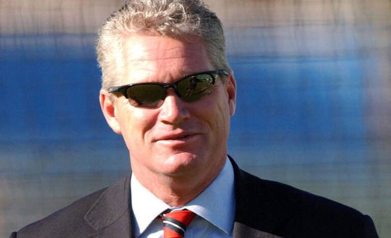 Former-Australian-cricketer-Dean-Jones-dies