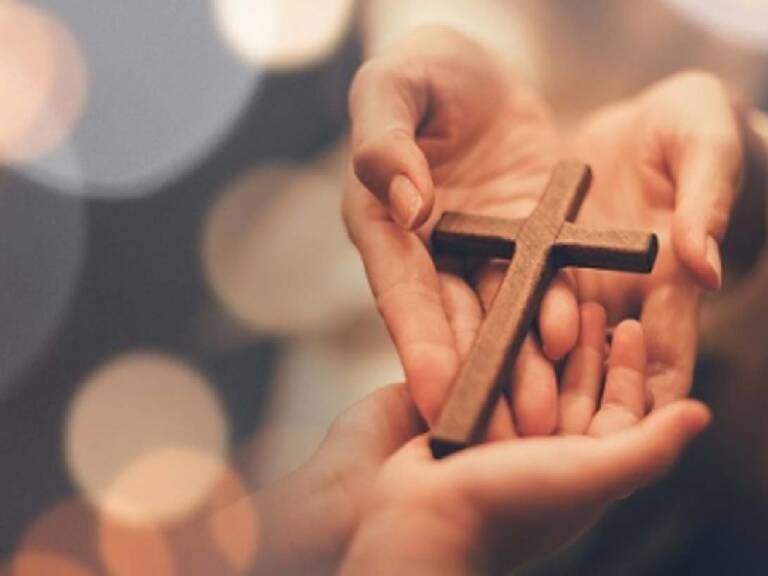 साजिश: धर्मांतरण कराए जाने का प्रयास, पुलिस को मिली शिकायत लिया एक्शन, जारी हुआ वारंट और आरोपी गिरफ्तार…