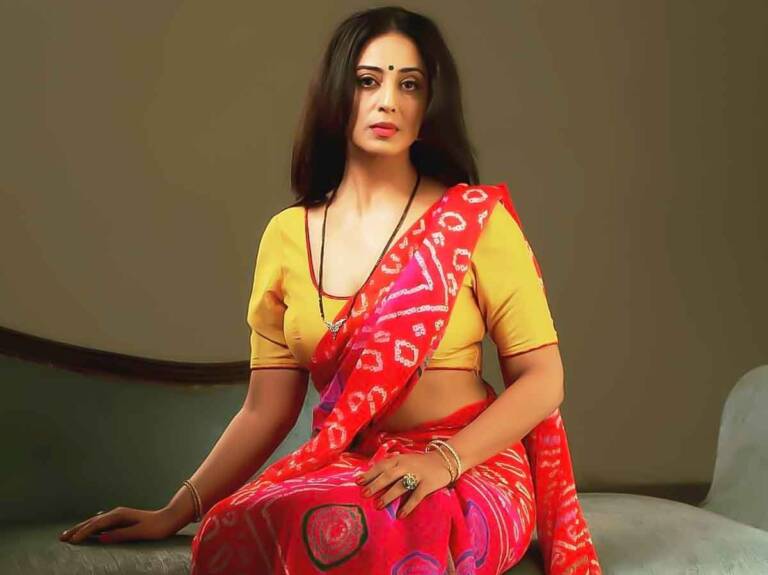 एक्ट्रेस माही गिल ने राजनीति में रखा कदम,थामा BJP का हाथ