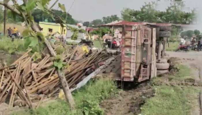 1152602-bihar-accident