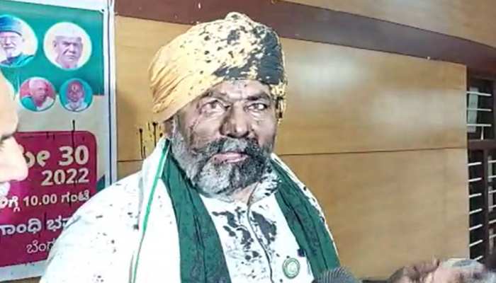 1162271-rakesh-tikait