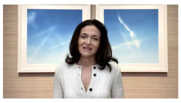 1166034-collage-maker-02-jun-2022-12.44-pm