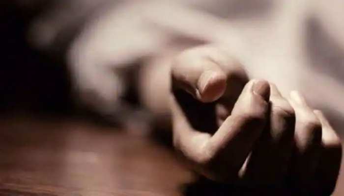 1184373-child-girl-die