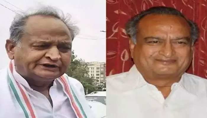 1185223-cm-gehlot-brother-agrasen-g