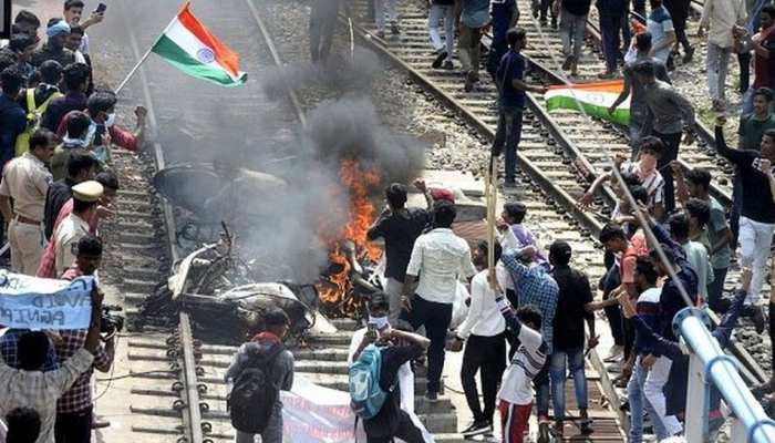 1186372-indian-railways