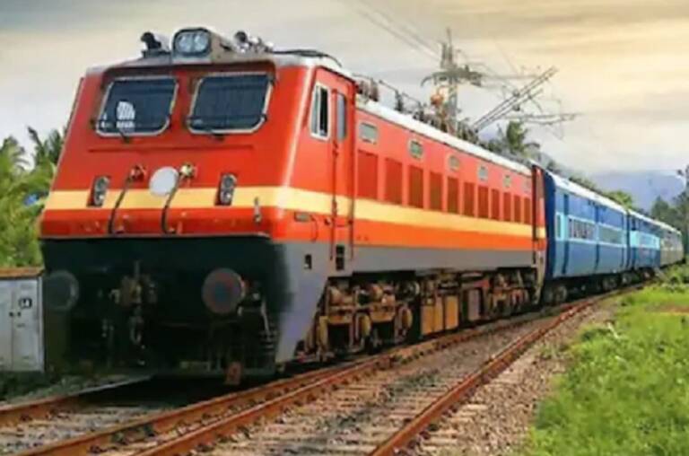 train-4
