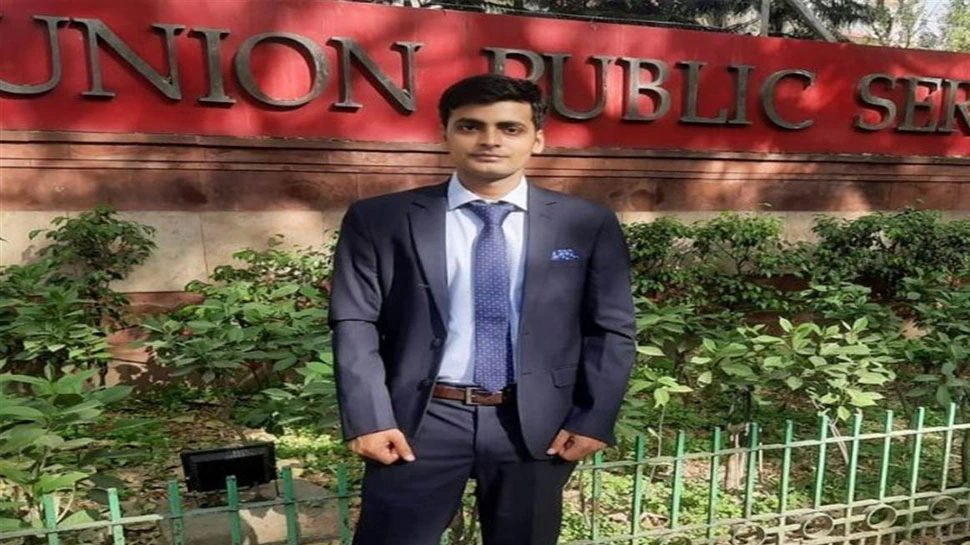 1243433-kumar-saurabh33