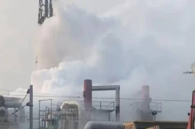 Chlorine-gas-cylinder-leaked-in-hospital