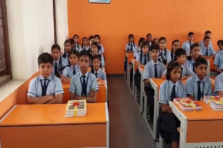 1502-RAI-STORY-–-SCHOOL-R5