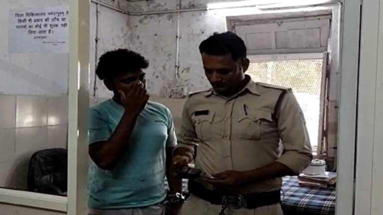 दुष्कर्म-आरोपी