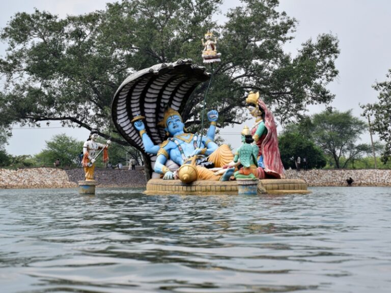 kaushalya_temple_in_chandrakhuri2