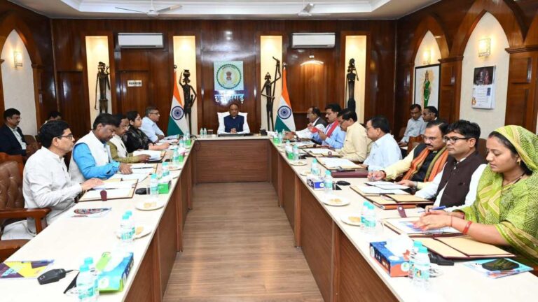 Cabinet-baithak-Cabinet-meeting