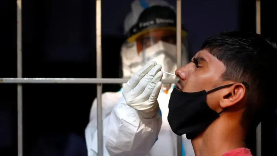 covid-cases-increses-in-india-1183817614