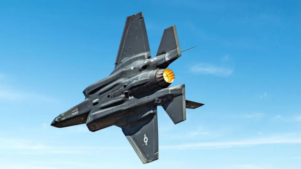 5th-generation-fighter-jet-720573861