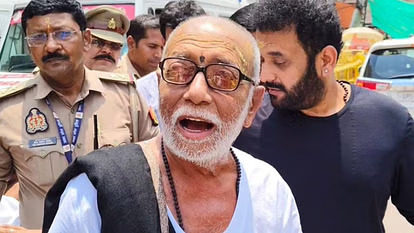 MURARI BAPU