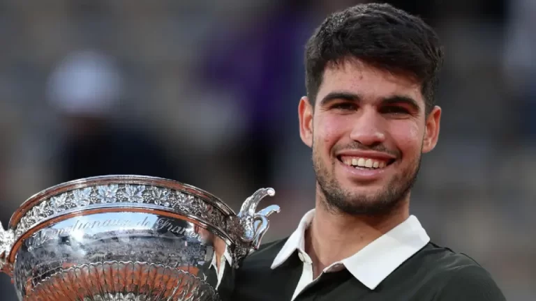 carlos-alcaraz-creates-history-beats-jannik-sinner-at-french-open-2025-in-comeback-for-ages-1503370020