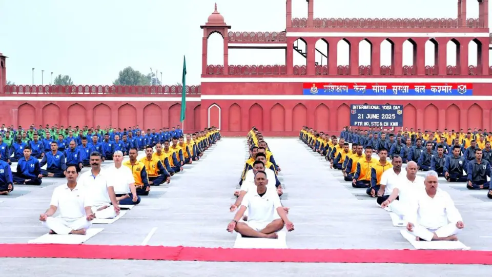 international-yoga-day-2025-582934134