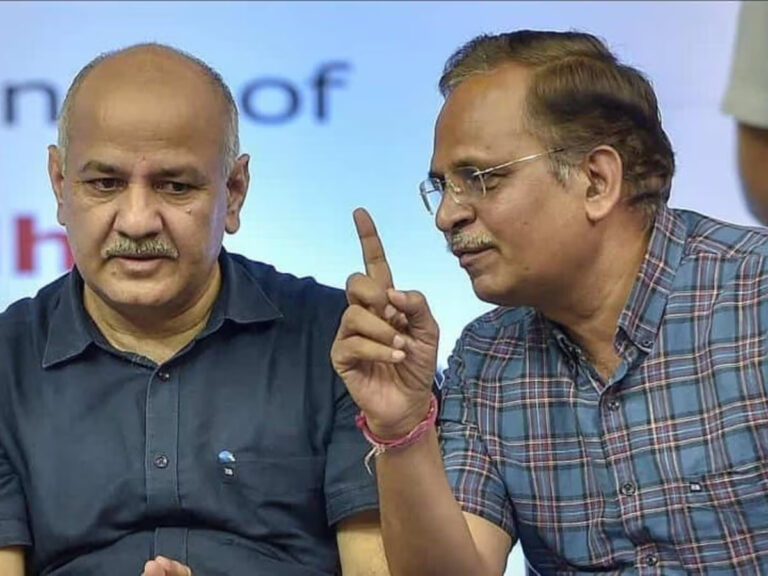 manish_sisodia_satyendra_jain_home