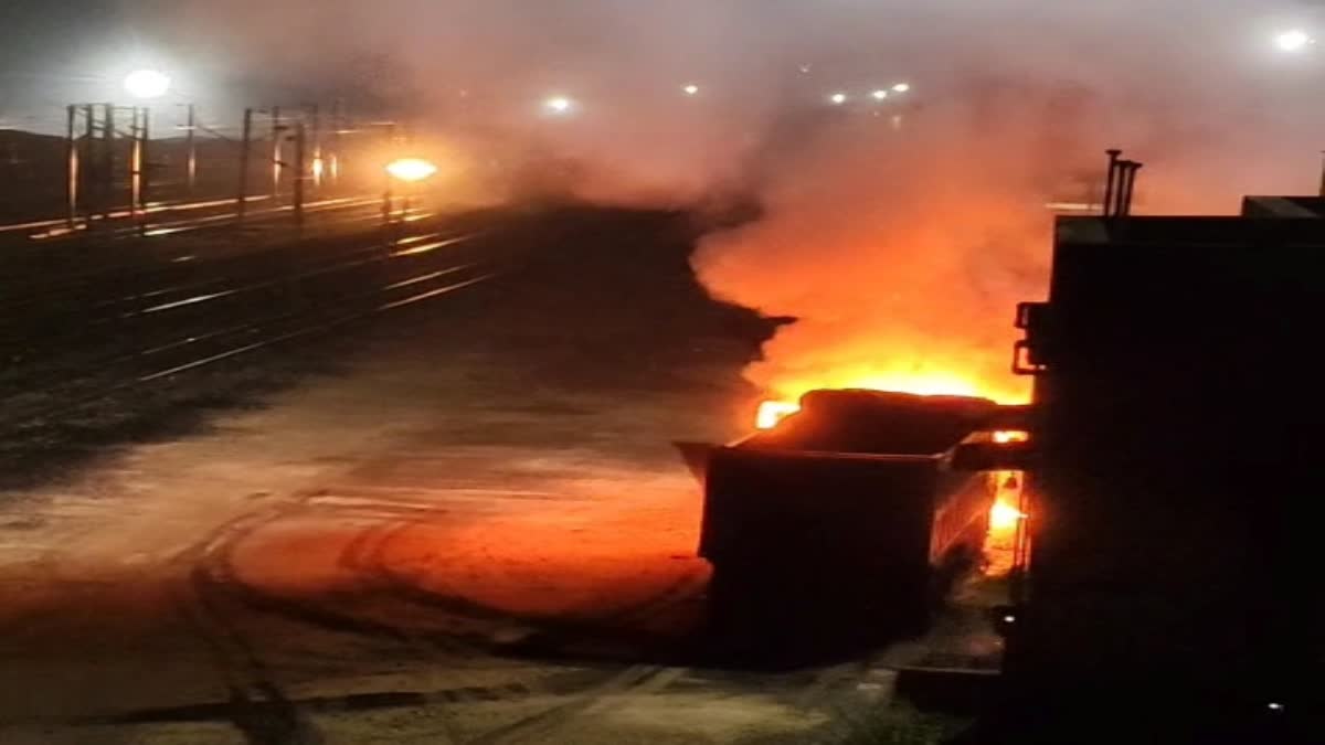 1200-675-24529973-thumbnail-16x9-fire