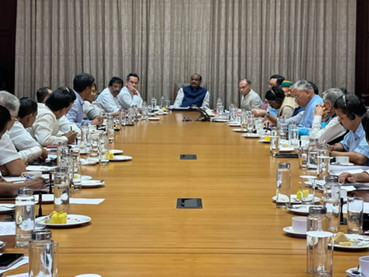 202507213458261-502035