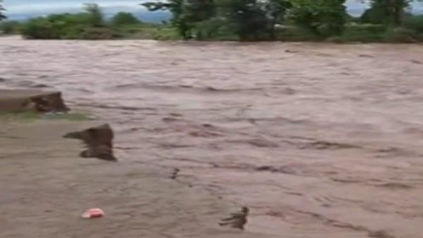 FLOODS-e1661589073745-r88we880hzwmtx1uprs9r196n8pj3ap0jw2hgq8nje