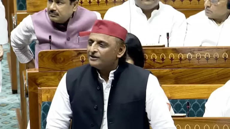akhilesh-yadav-326019461