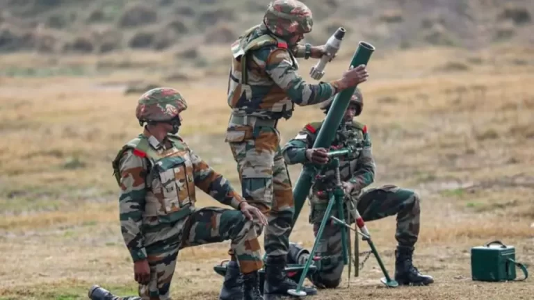 indian-army-940441233