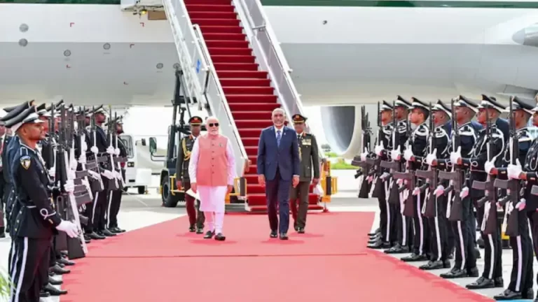 pm-modi-arrives-in-maldives-107553663