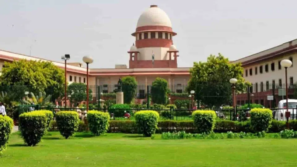 supreme-court-858468625