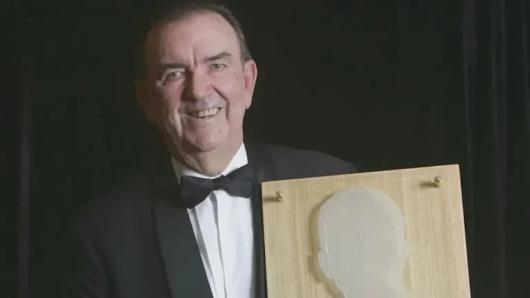 bob-simpson-875205029