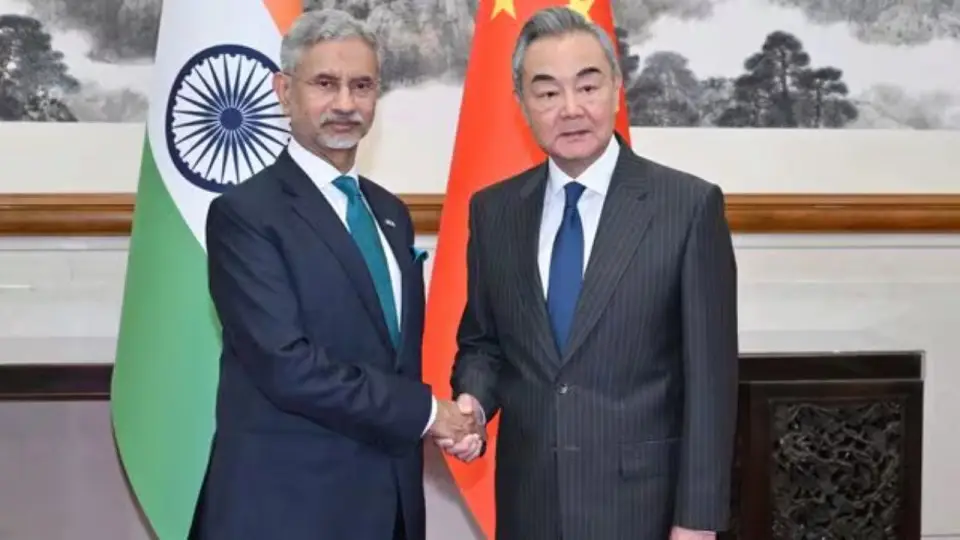 china-s-foreign-minister-india-2034833595