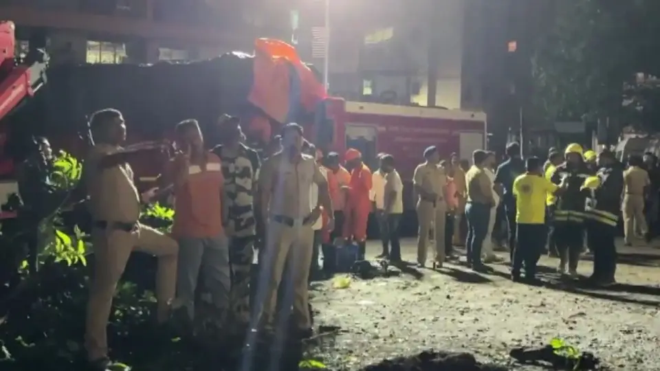 mumbai-building-collapse-1259616479