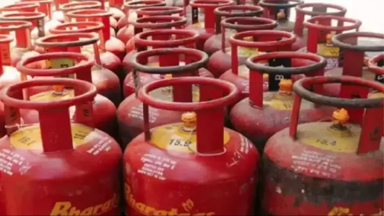 oil-marketing-companies-have-revised-the-prices-of-commercial-lpg-gas-cylinders-1145459722