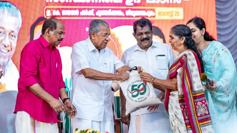 pinarayi-vijayan-82937254