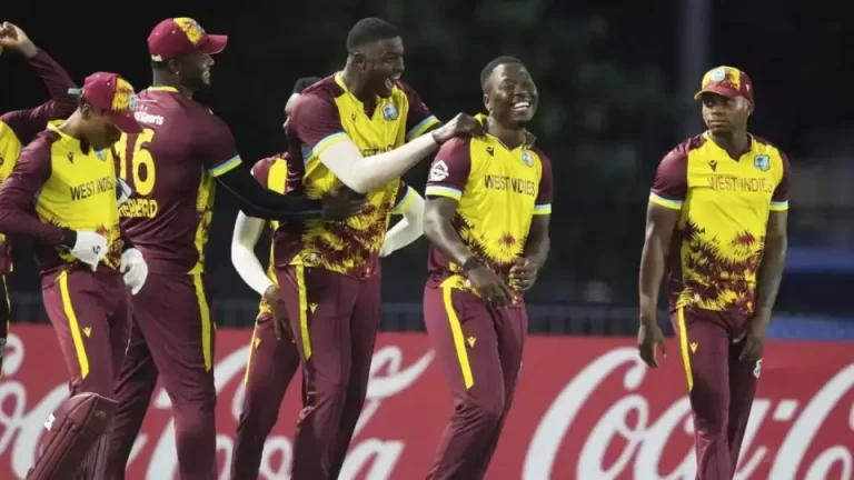 westindies-cricket-team-1283078803