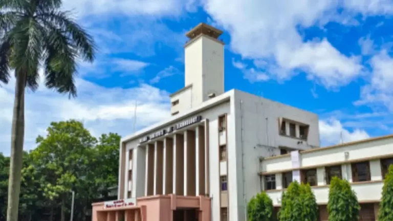 image - 2025-09-21T161141.111