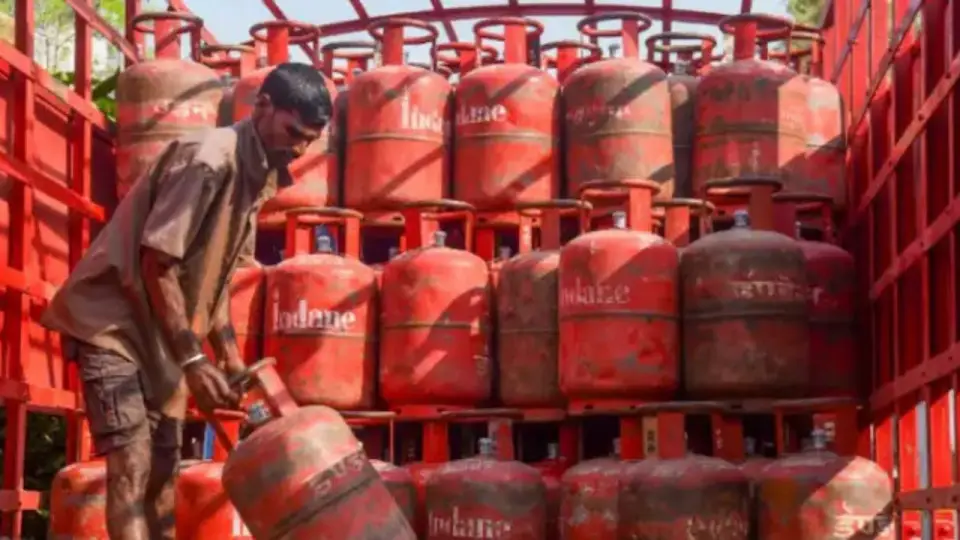 lpg-gas-cylinders-1552820913 (1)