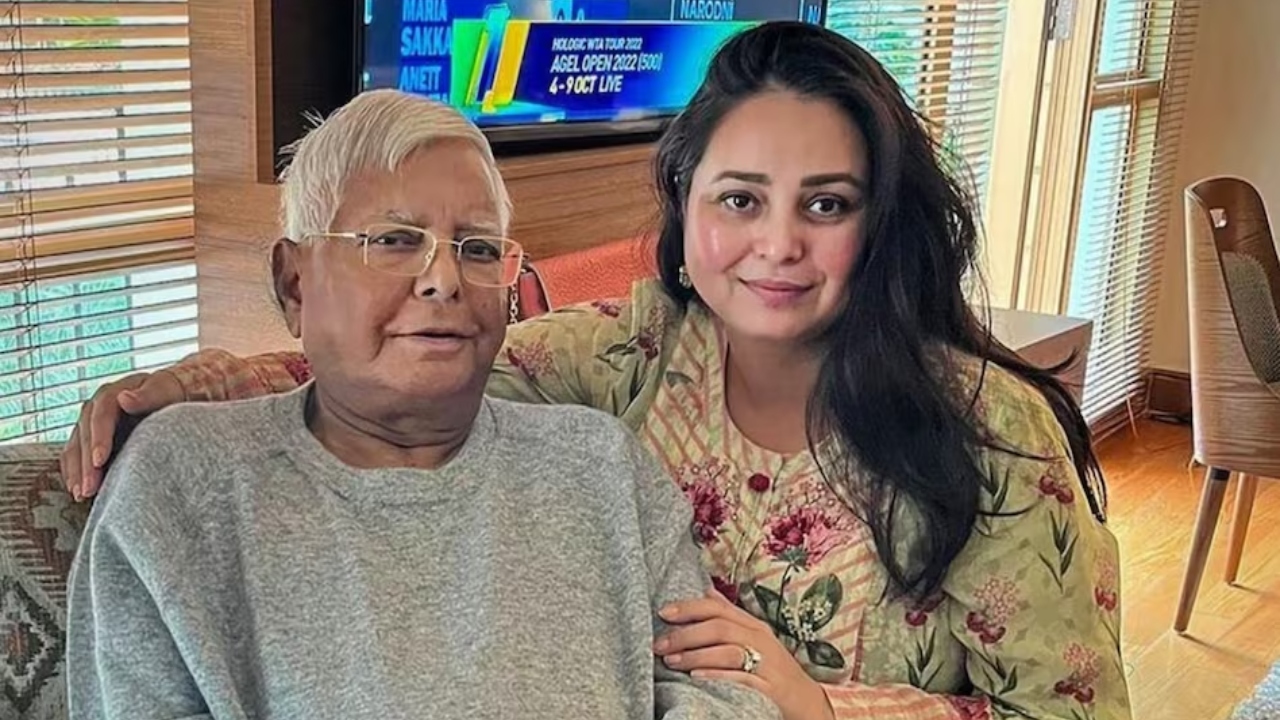 Rohini-Acharya-emotional-tweet-on-X-about-insult-and-family-struggle