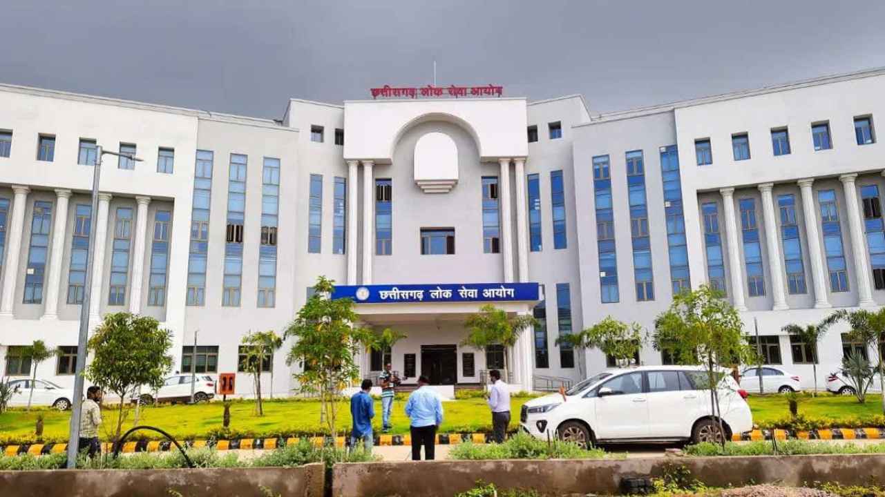 Untitled-design-2025-11-21T072645.475_11zon