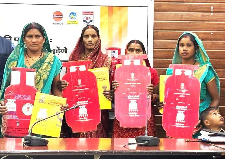 2025-12-26-09-00-54-26ë32