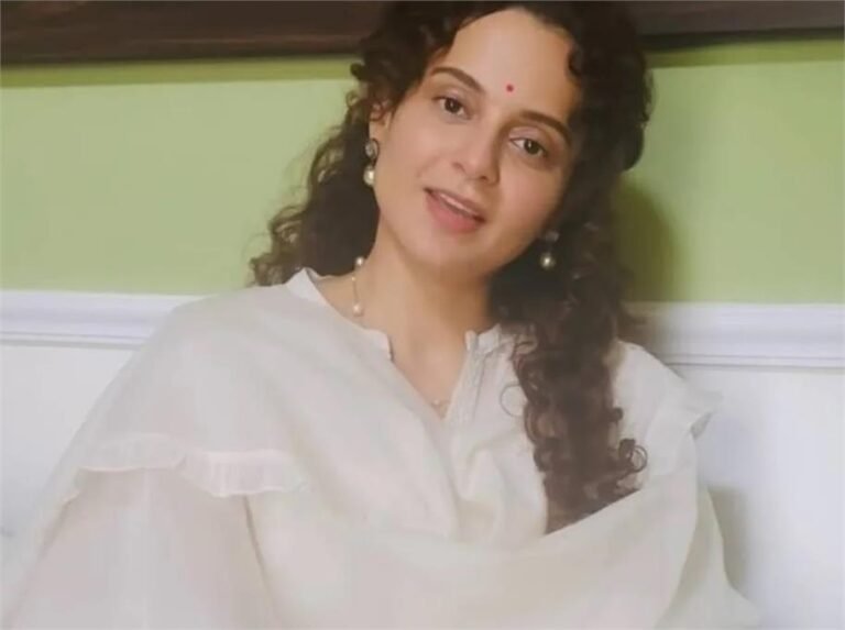12_24_169095642kangana23q1-ll
