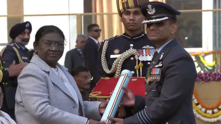 Shubhanshu-Shukla-ashok-Chakra-1-768x432