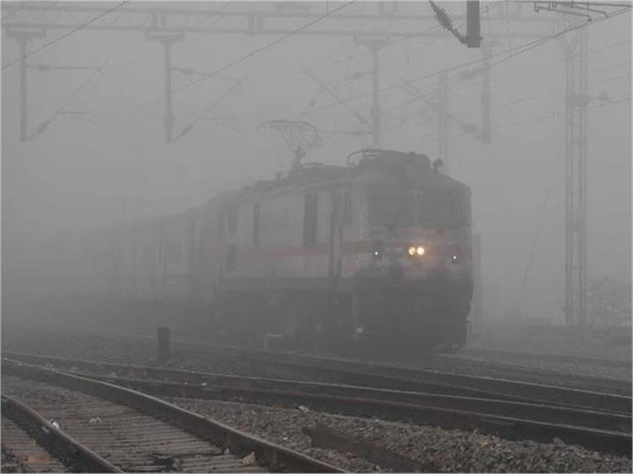 2026_2image_12_32_063955163train-ll